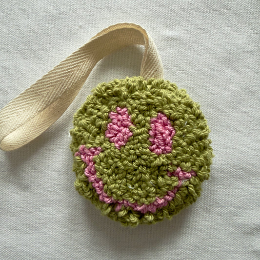 Smiley Speenhanger